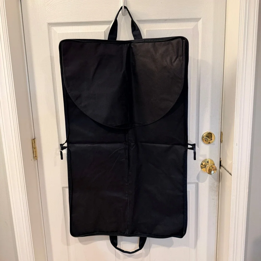 Suitsupply garment bag